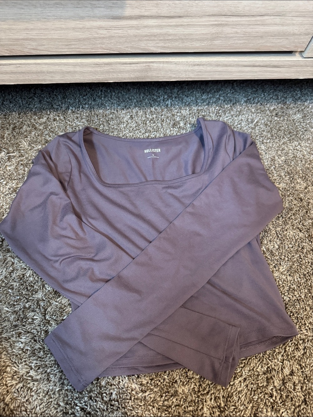 Hollister seamless fabric scoop neck